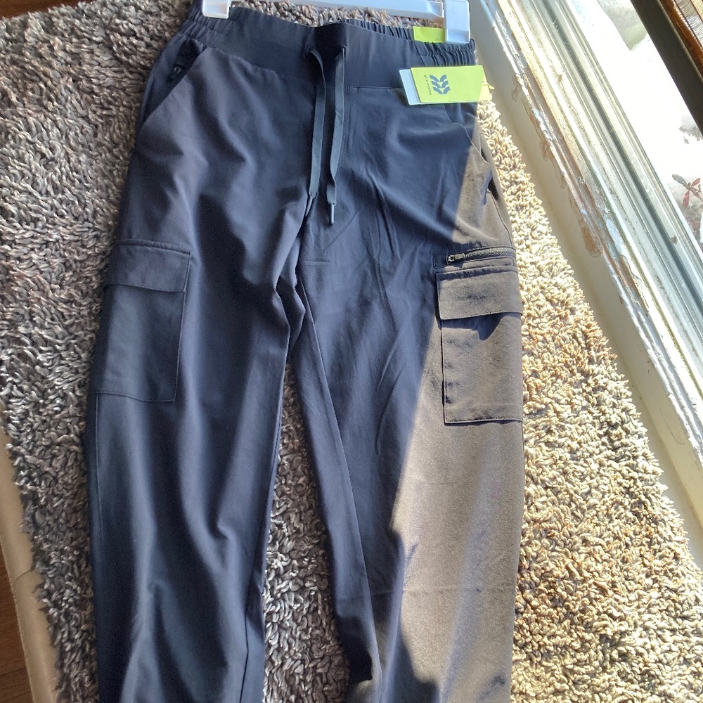 ALL IN MOTION JOGGERS